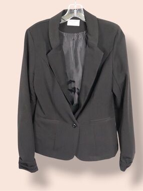Love & Liberty Black Blazer Women’s Medium Classic Single Button Jacket